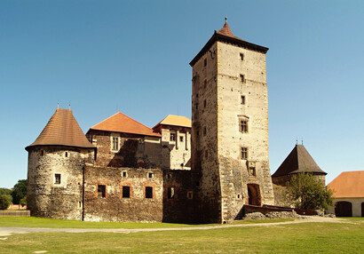 Vodní hrad Švihov - Galerie - Nádvoří