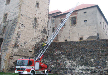 Vodní hrad Švihov - Galerie akcí - Hasičské cvičení