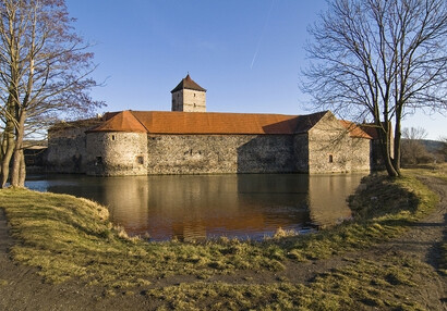 Jiří Strašek: Vodní hrad Švihov