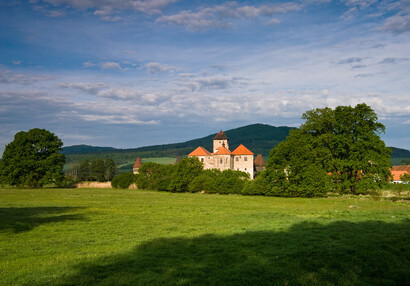 Jiří Strašek: Vodní hrad Švihov