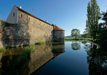 Jiří Strašek: Vodní hrad Švihov