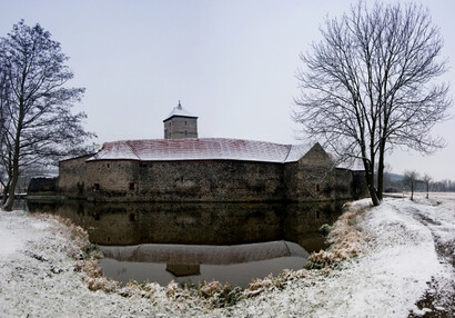 Jiří Strašek: Vodní hrad Švihov