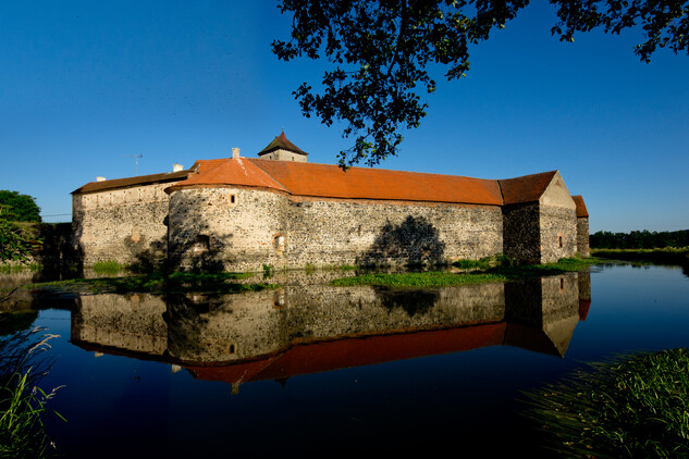 Vodní hrad Švihov - Vodní příkop