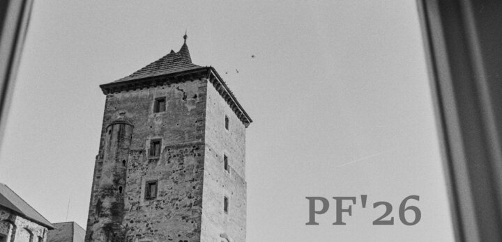 Hrad Švihov - PF'26 - Pohled z okna analogově | © LB