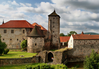Vodní hrad Švihov - Pohled na hrad z mlýna